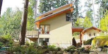 Nectar Yoga B&B On Bowen Island Хорсшу Бей Екстериор снимка