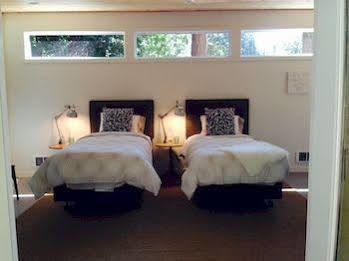 Nectar Yoga B&B On Bowen Island Хорсшу Бей Екстериор снимка